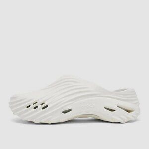 NEW CROCS Sizes M5/W7, M6/W8, M7/W9, M8/W10 Echo Wave Shoes - Chalk